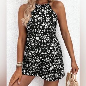 916 GENERATION Monochrome Floral Jumpsuit: 3/$25 eligible!